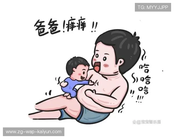 一边踢球一边带娃,草根奶爸的周末日常 一边踢球一边带娃,草根奶爸的周末日常
